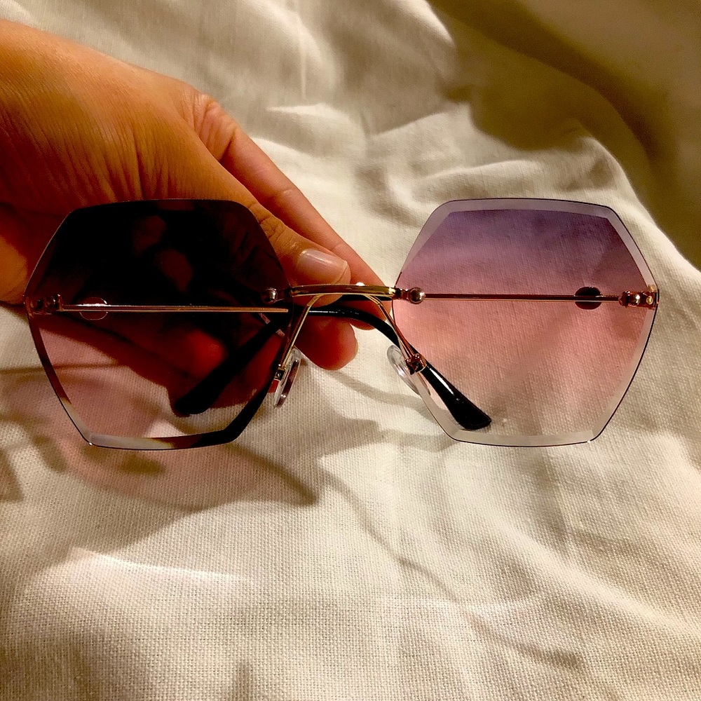 Cute sunnies